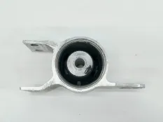 Опора рычага Mercedes A180