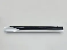 Молдинг двери GAC M8