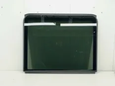 Стекло люка Volkswagen Touareg 2