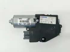 Моторчик люка Volkswagen Touareg 2