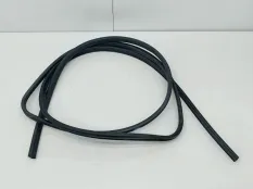 уплотнительная резинка Volkswagen Touareg 2