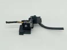 Клемма аккумулятора Volkswagen Touareg 2