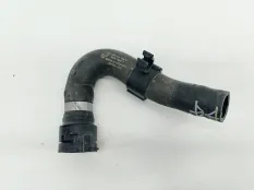 Патрубок системы охлаждения Volkswagen Touareg 2