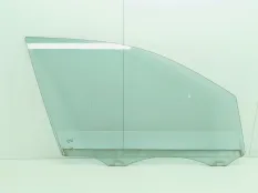 Стекло двери Volkswagen Touareg 2