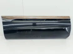 Молдинг двери Volkswagen Touareg 2