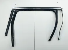 Уплотнитель стекла Volkswagen Touareg 2