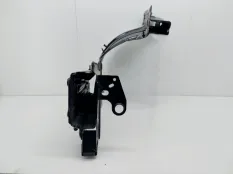 лонжерон Mercedes A180