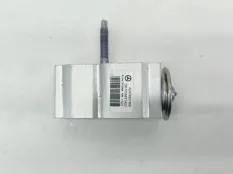 Клапан кондиционера Mercedes CLA