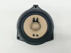 Динамик Mercedes CLA