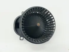 Моторчик печки (вентилятор) Volkswagen Touareg