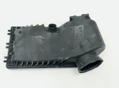 Крышка воздушного фильтра Volkswagen Touareg