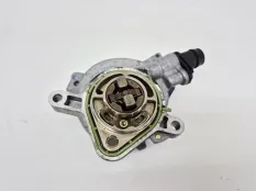 вакуумный насос Mercedes A180