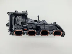 коллектор впускной Mercedes A180