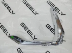 Молдинг бампера Geely Monjaro