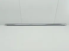 молдинг стекла Volkswagen Touareg 2