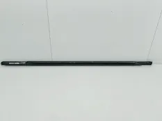 молдинг стекла Volkswagen Touareg 2