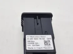 Разъем USB Mercedes CLA