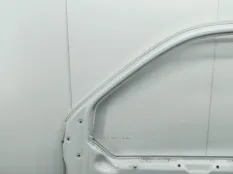 дверь Volkswagen Transporter