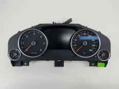 панель приборов Volkswagen Touareg 2