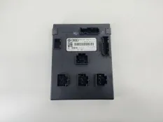 Блок управления бортовой сетью Volkswagen Touareg 2