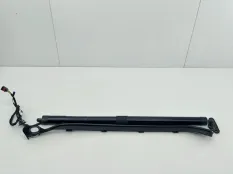 амортизатор багажника Volkswagen Touareg 2