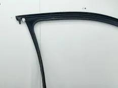 Уплотнитель стекла Volkswagen Touareg 2
