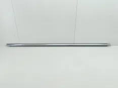 молдинг стекла Volkswagen Touareg 2
