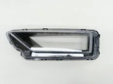 Стекло противотуманной фары Volkswagen Amarok