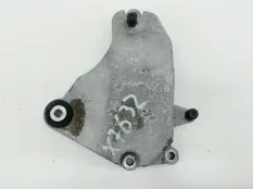 Опора двигателя Mercedes CLA