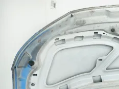 капот Volkswagen Transporter