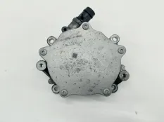 вакуумный насос Mercedes CLA