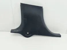 Накладка стойки Mercedes CLA