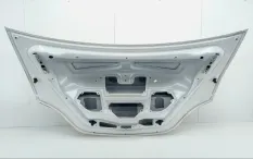 крышка багажника Mercedes CLA