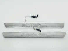 Накладки порогов Mercedes CLA