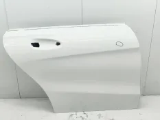 дверь Mercedes CLA