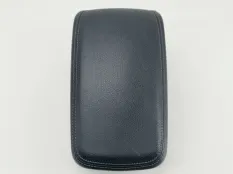 подлокотник Mercedes CLA