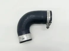 Патрубок интеркулера Volkswagen Touareg 2