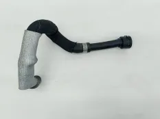 Патрубок системы охлаждения Volkswagen Touareg 2