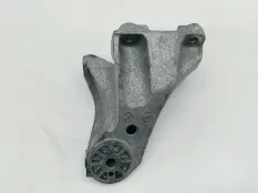 Кронштейн двигателя Volkswagen Touareg 2