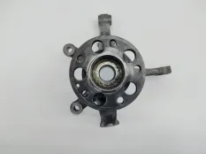 Кулак поворотный Mercedes CLA