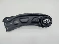 рычаг подвески Mercedes CLA