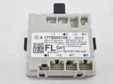 Блок комфорта Mercedes CLA