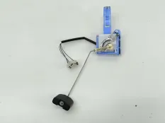 Датчик уровня топлива Volkswagen Touareg 2