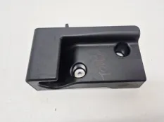 Кронштейн багажника Mercedes CLA