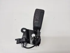 Замок ремня безопасности Mercedes CLA