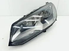 фара Volkswagen Touareg