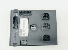 Блок управления бортовой сетью Volkswagen Touareg 2