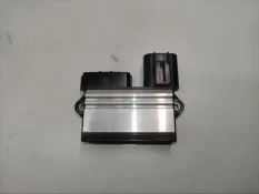 Блок управления топливным насосом Toyota Tundra