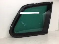 Форточка Volkswagen Touareg 2