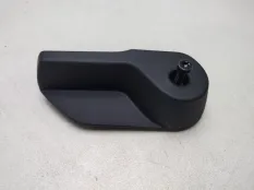 Ручка открывания капота Geely Monjaro